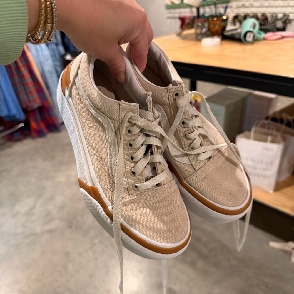 Vans Platform Sneakers Size 6